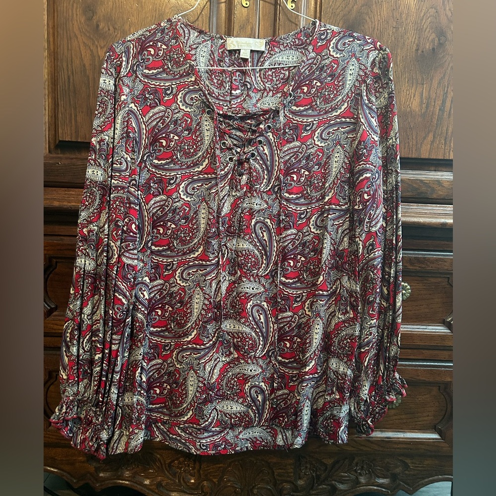 Tunic- long sleeve (gently used)